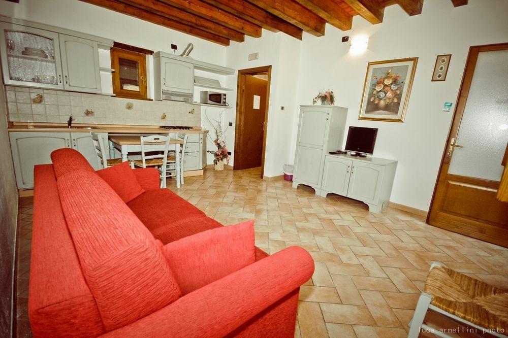 볼타 만토바나 Agriturismo Cascina Boschi 아파트 외부 사진